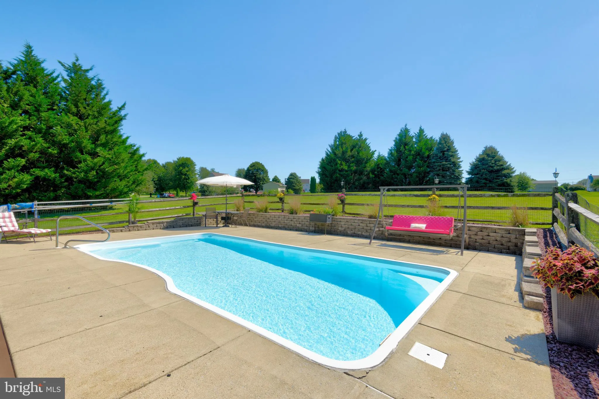 Cochranville, Pennsylvania 19330, United States, 4 Bedrooms Bedrooms, ,3 BathroomsBathrooms,Residential,Active,197943