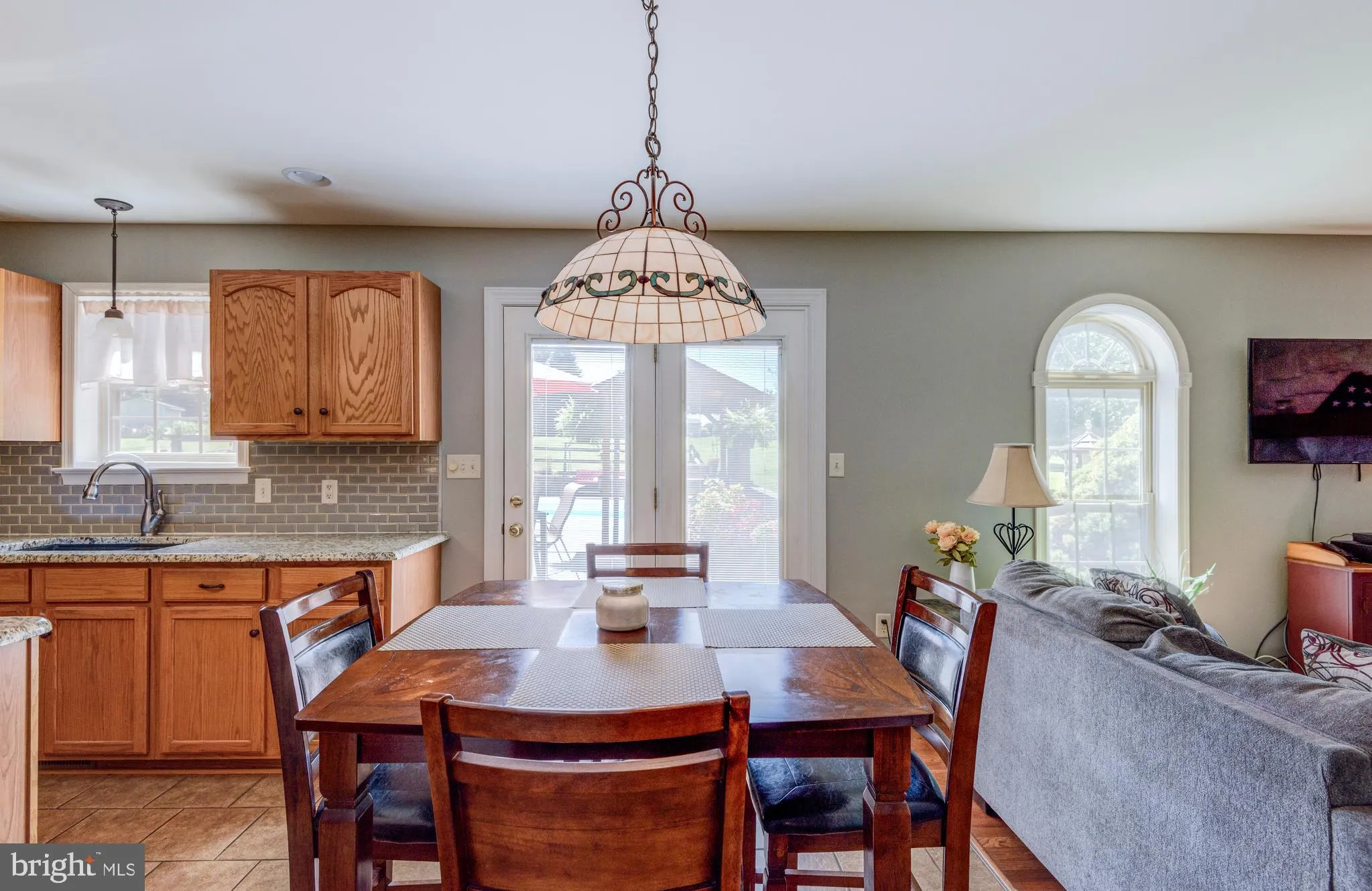 Cochranville, Pennsylvania 19330, United States, 4 Bedrooms Bedrooms, ,3 BathroomsBathrooms,Residential,Active,197943