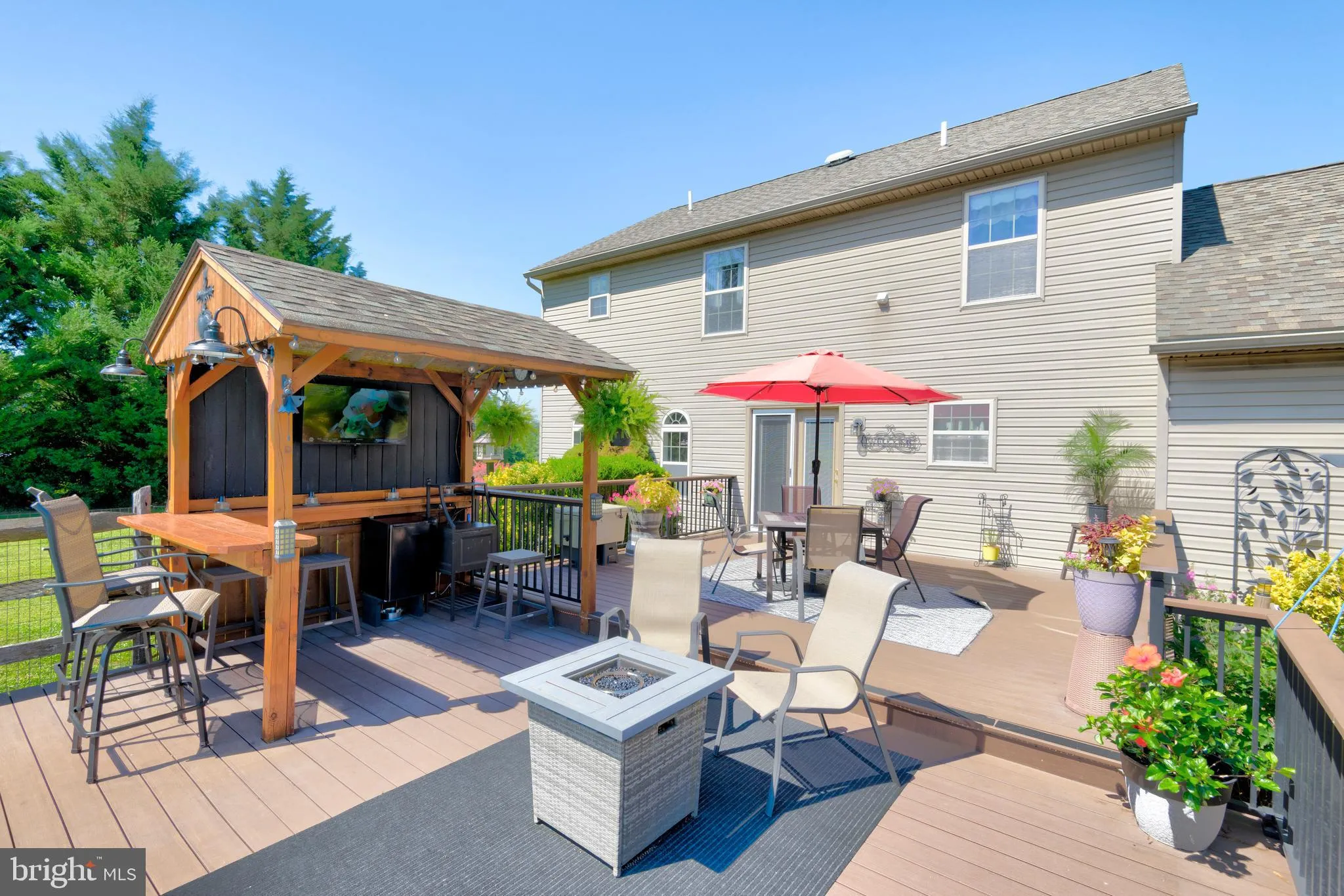 Cochranville, Pennsylvania 19330, United States, 4 Bedrooms Bedrooms, ,3 BathroomsBathrooms,Residential,Active,197943