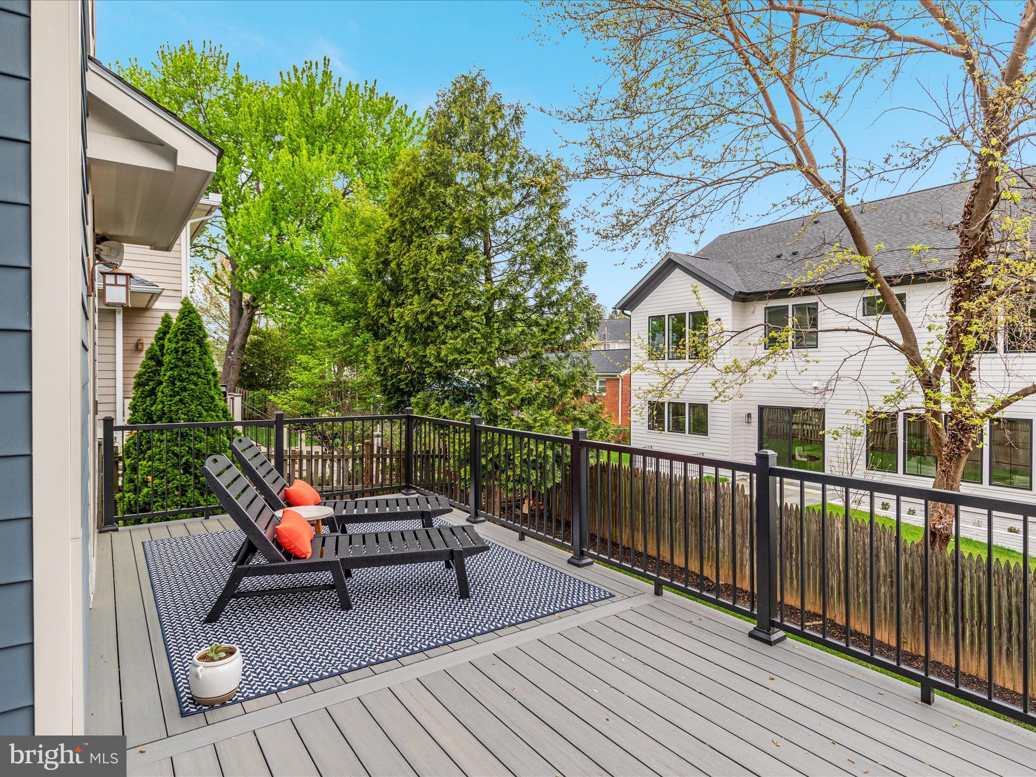 FALLVIEW - Residential