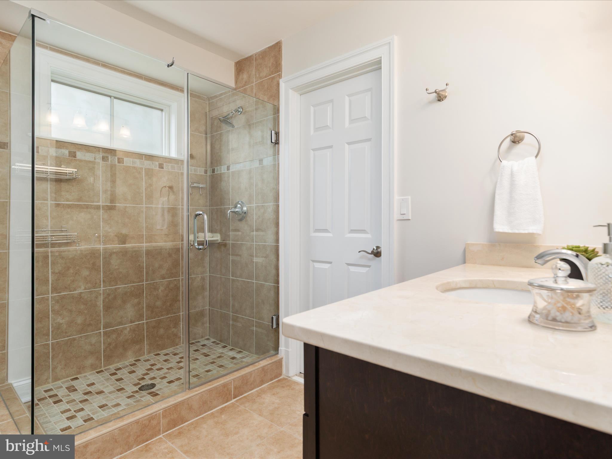 FALLVIEW - Residential