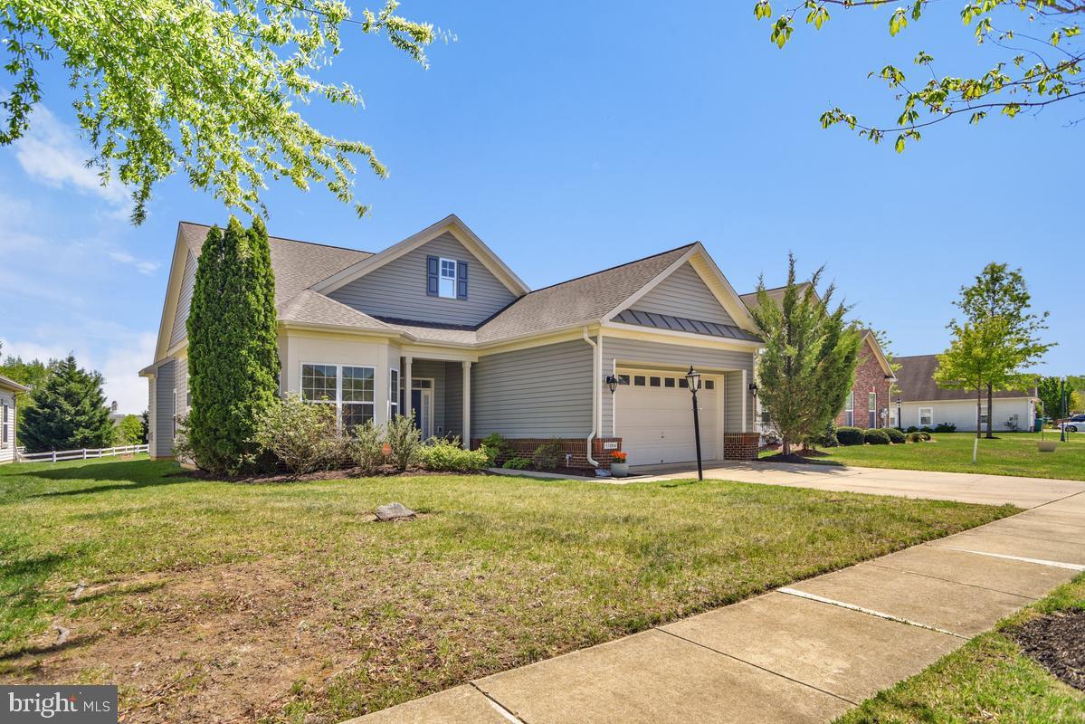 HERITAGE AT ST. CHARLES - Residential