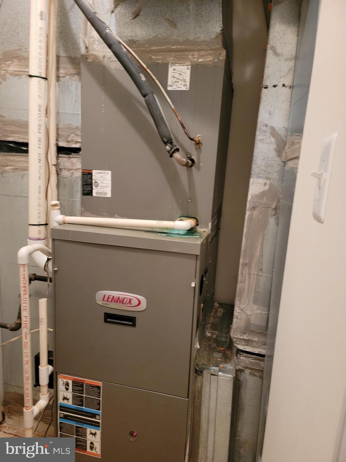 HERITAGE AT ST. CHARLES - Residential