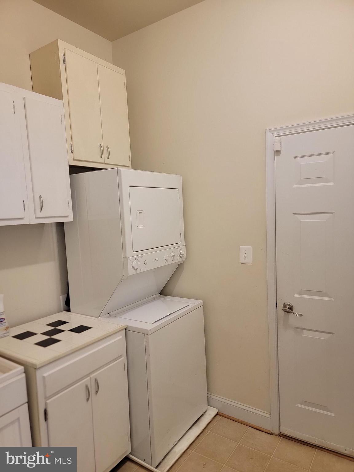 HERITAGE AT ST. CHARLES - Residential