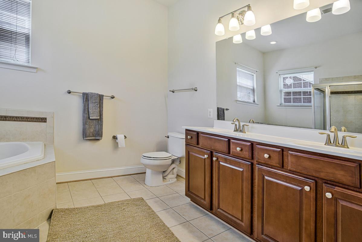 HERITAGE AT ST. CHARLES - Residential