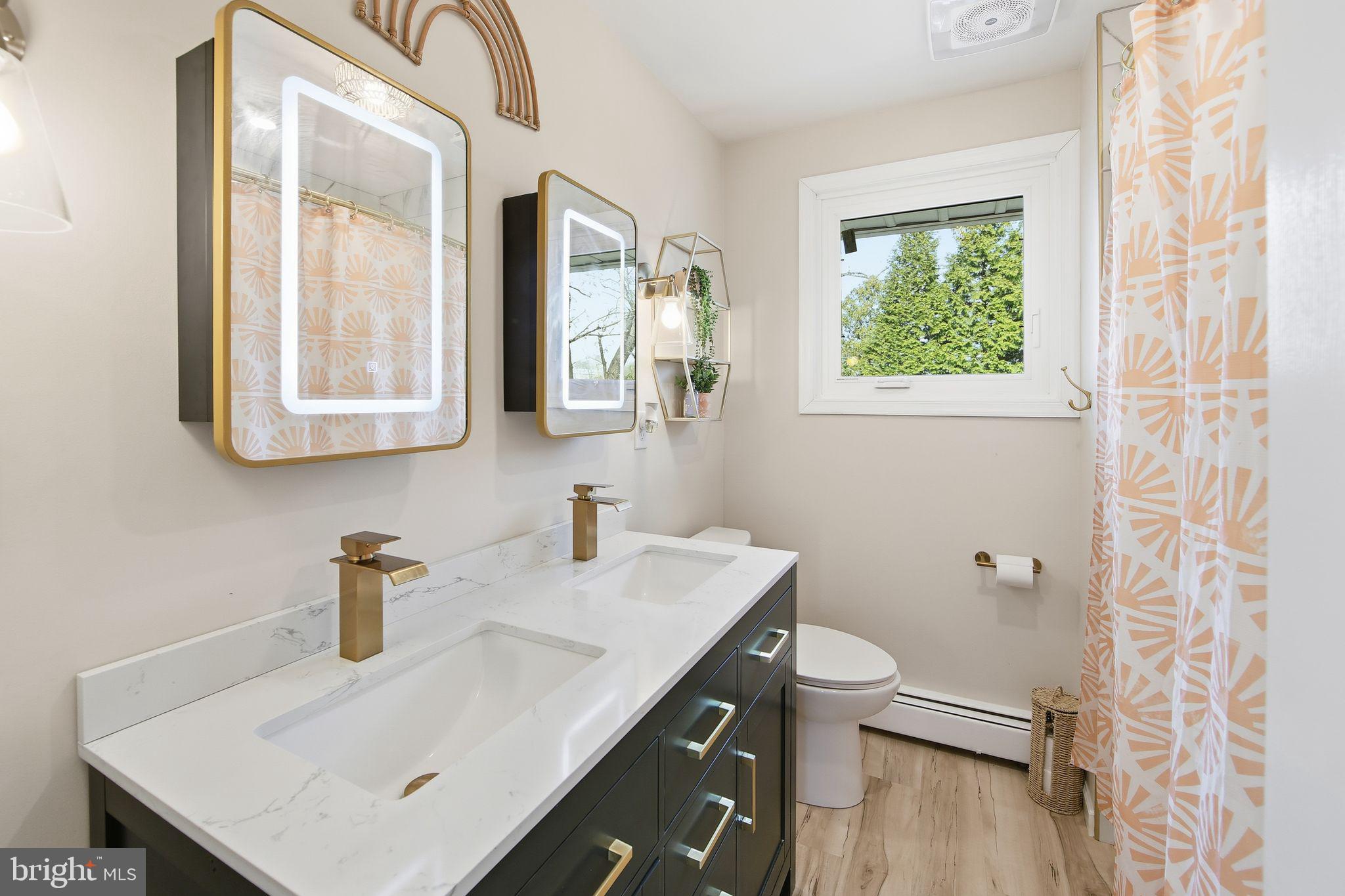 DILWORTHTOWN - Residential