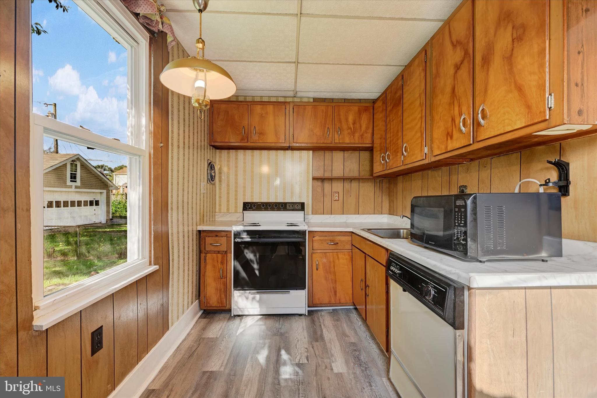 GWYNN OAK - Residential