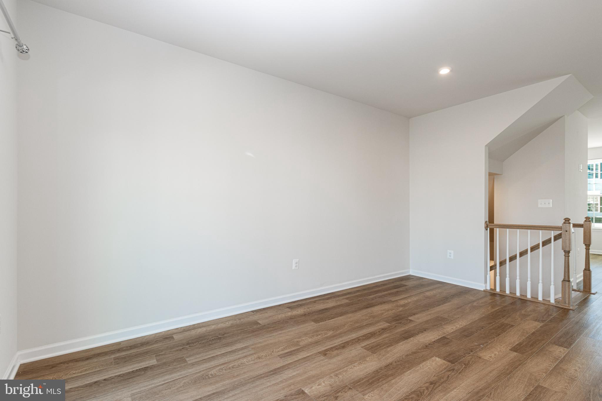 THE VILLAGE AT COURTHOUSE COMMONS - Residential Lease