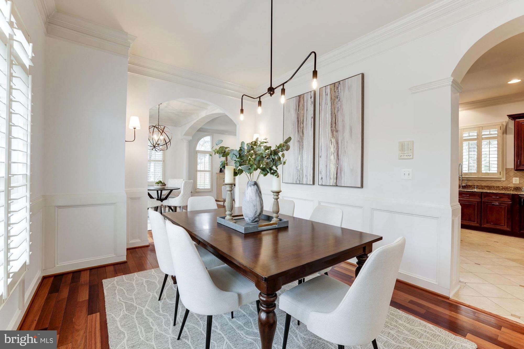 COUNTRY CLUB GROVE - Residential