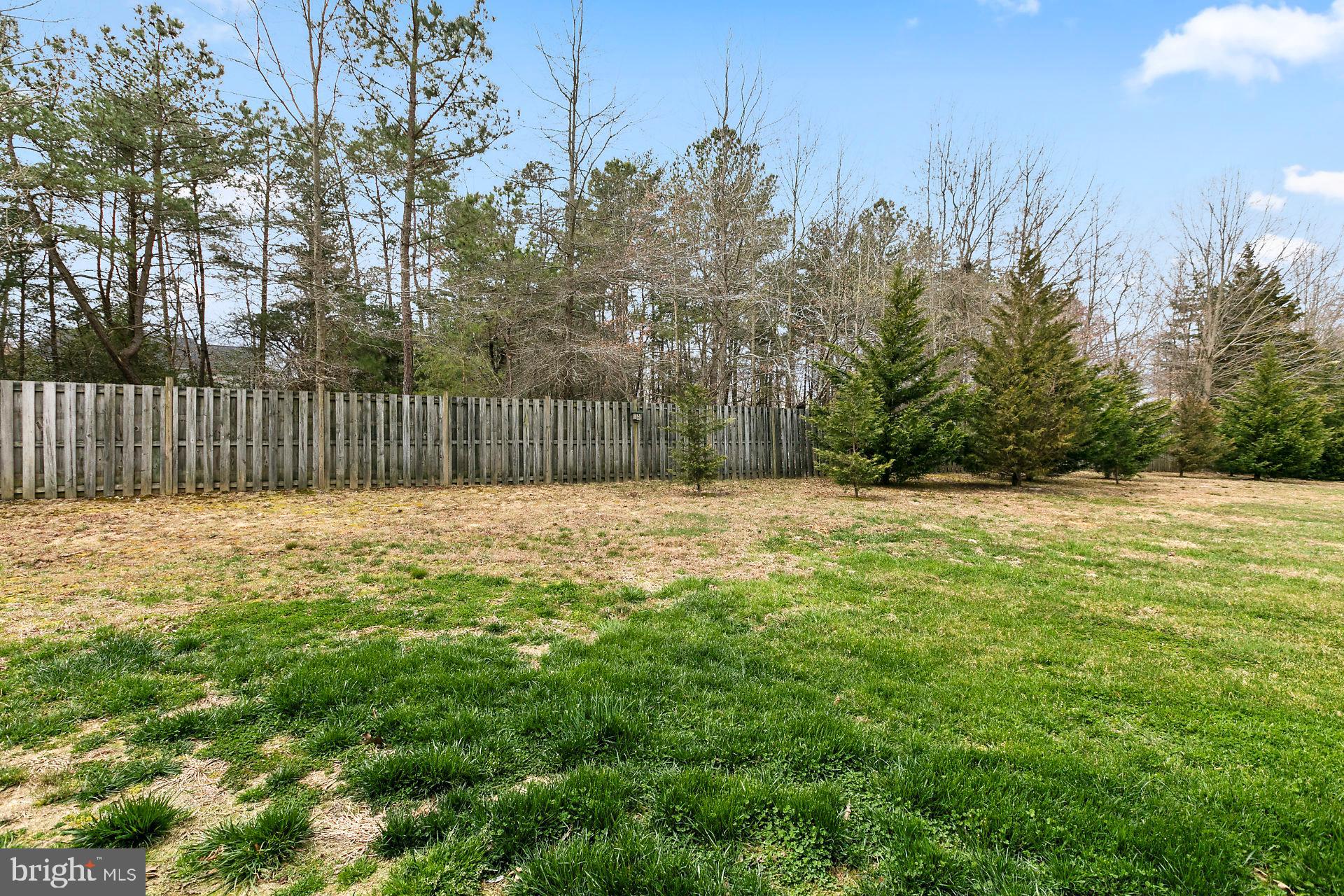 CHICKADEE CIRCLE CONDOMINIUMS - Residential