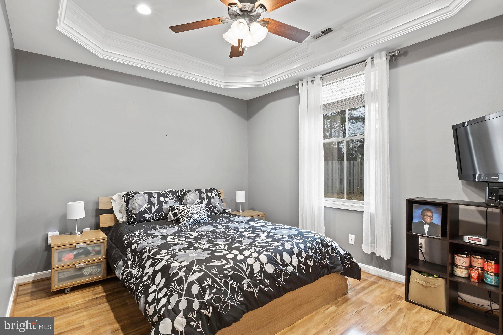 CHICKADEE CIRCLE CONDOMINIUMS - Residential