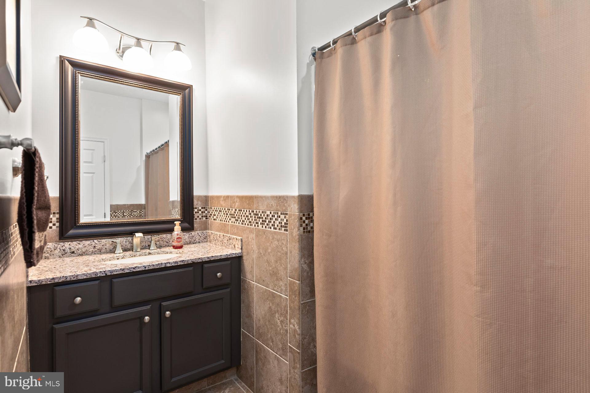 CHICKADEE CIRCLE CONDOMINIUMS - Residential