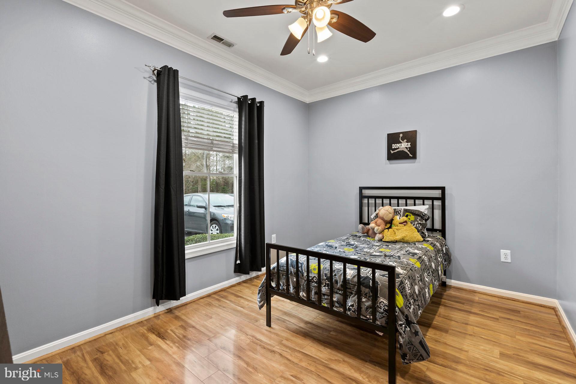 CHICKADEE CIRCLE CONDOMINIUMS - Residential