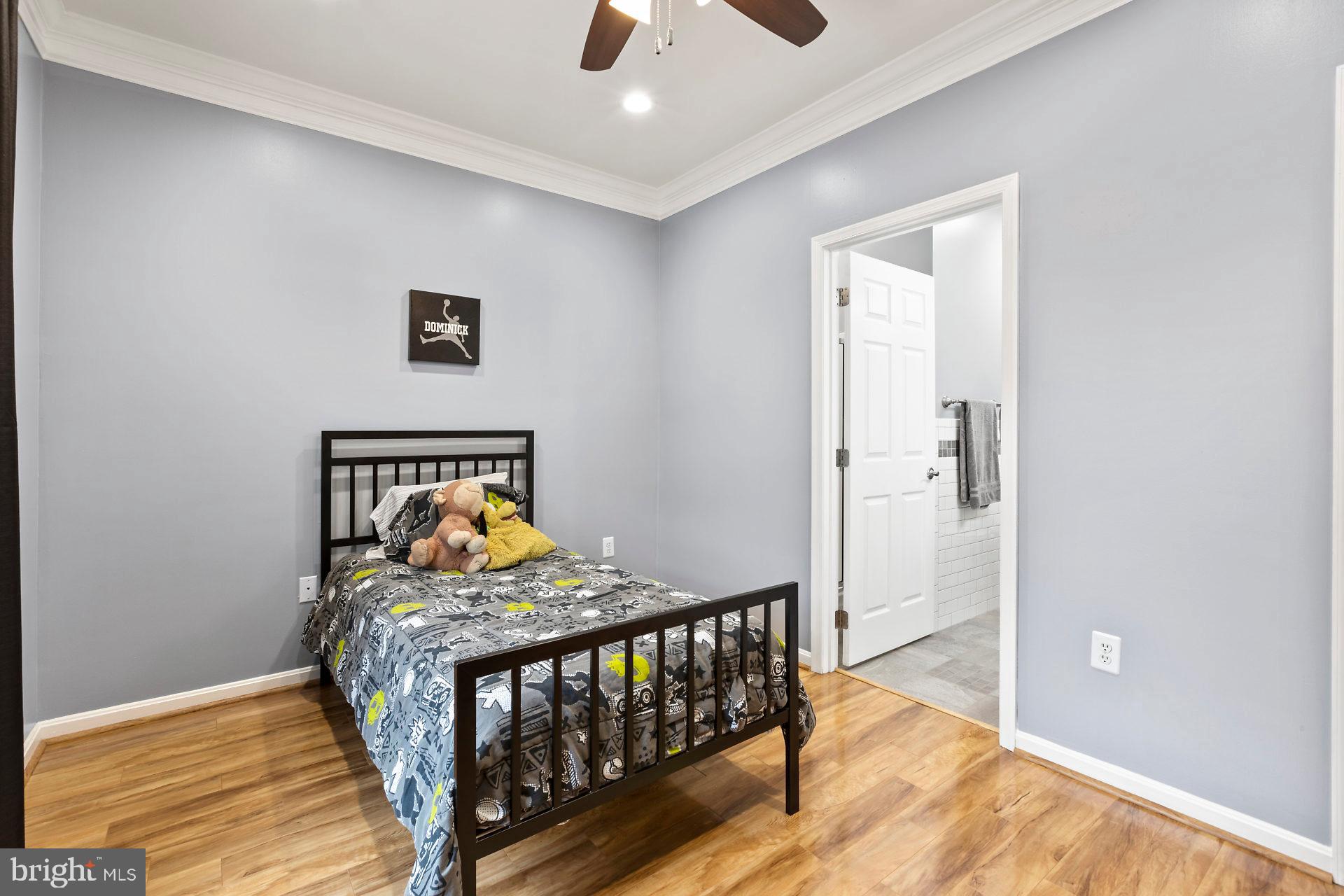 CHICKADEE CIRCLE CONDOMINIUMS - Residential