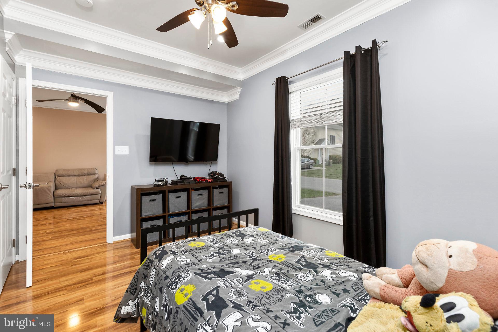 CHICKADEE CIRCLE CONDOMINIUMS - Residential