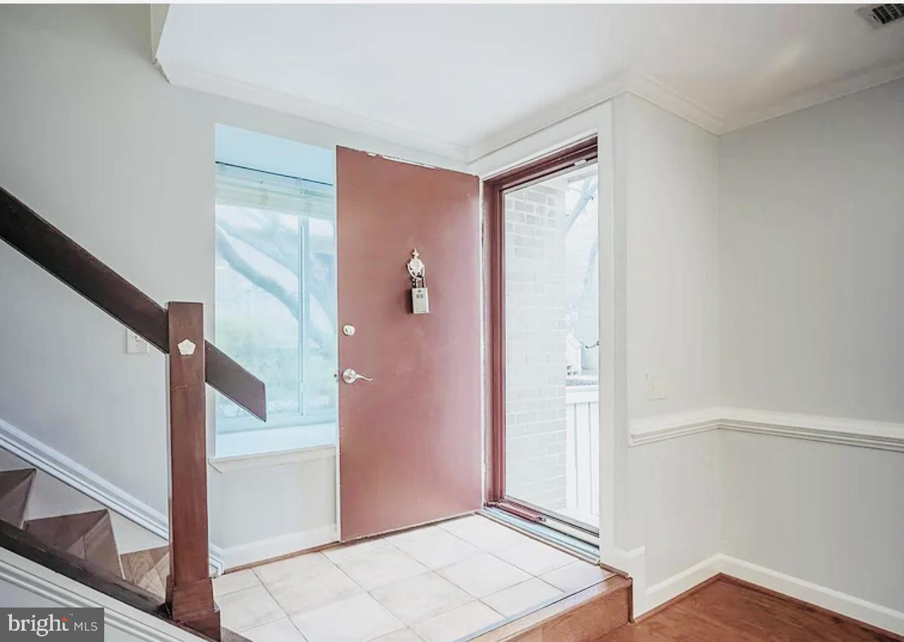 MOSBYS LANDING - Residential Lease