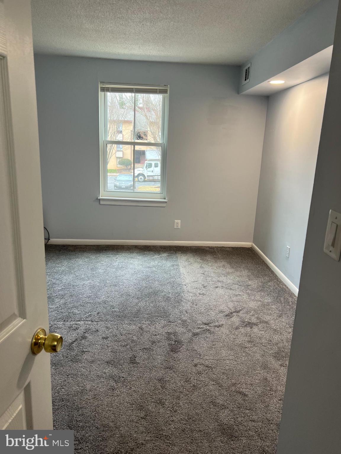 SHADOWOOD - Residential Lease