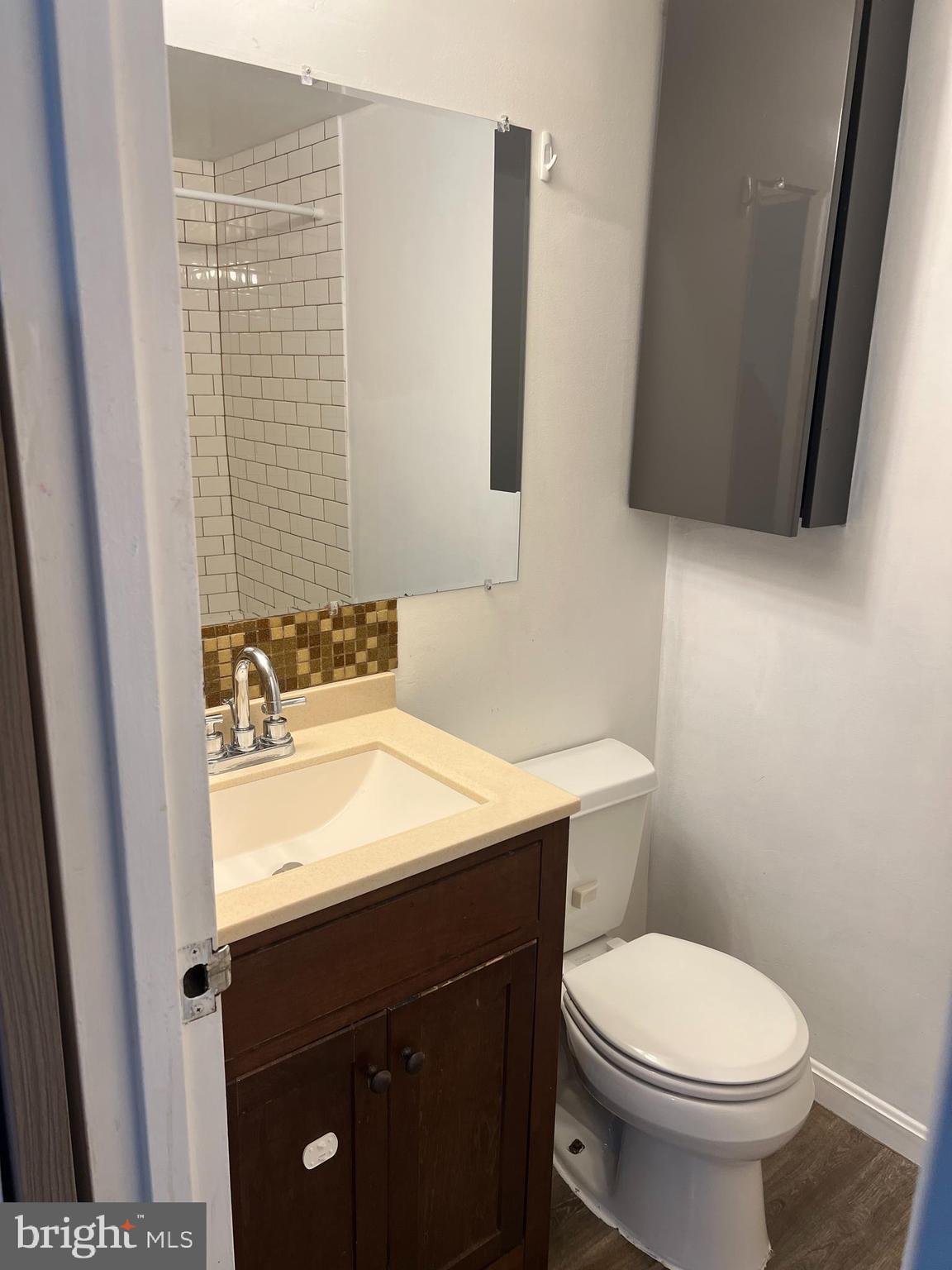 SHADOWOOD - Residential Lease