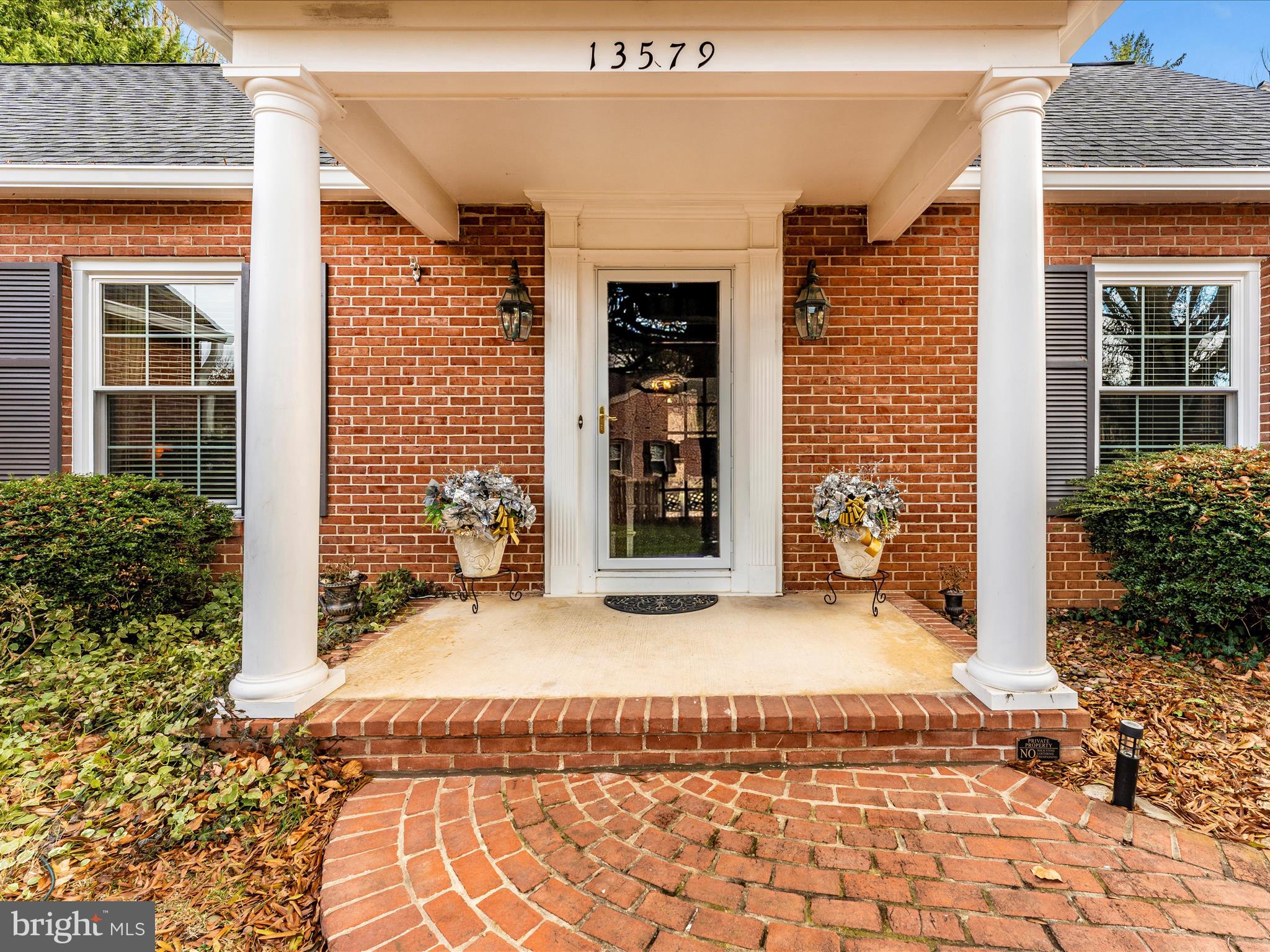 SPRING VALLEY - Residential