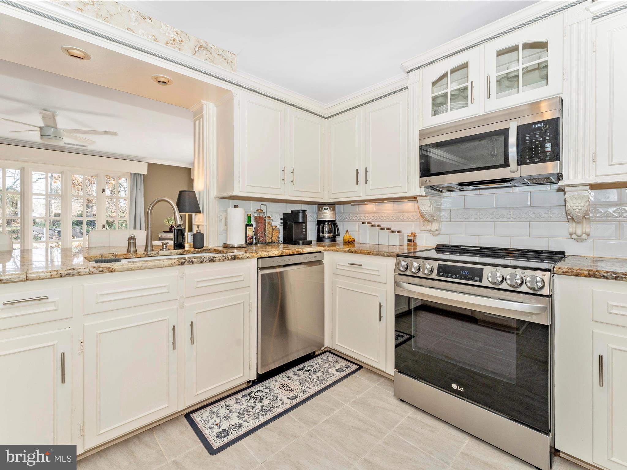 SPRING VALLEY - Residential