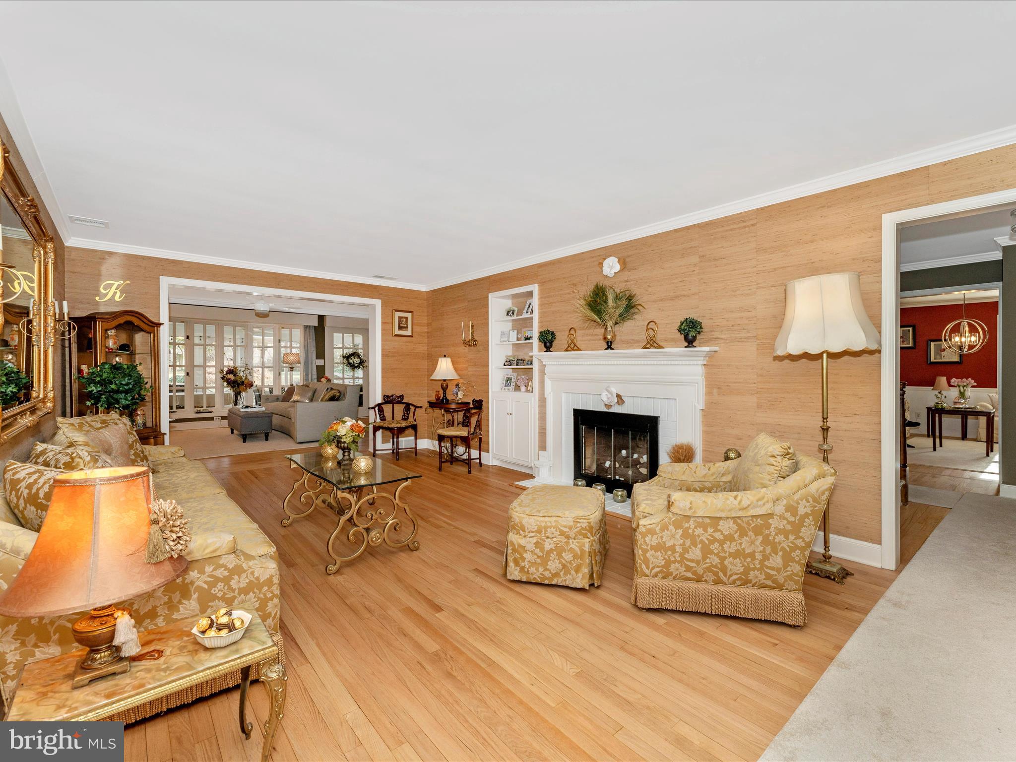 SPRING VALLEY - Residential