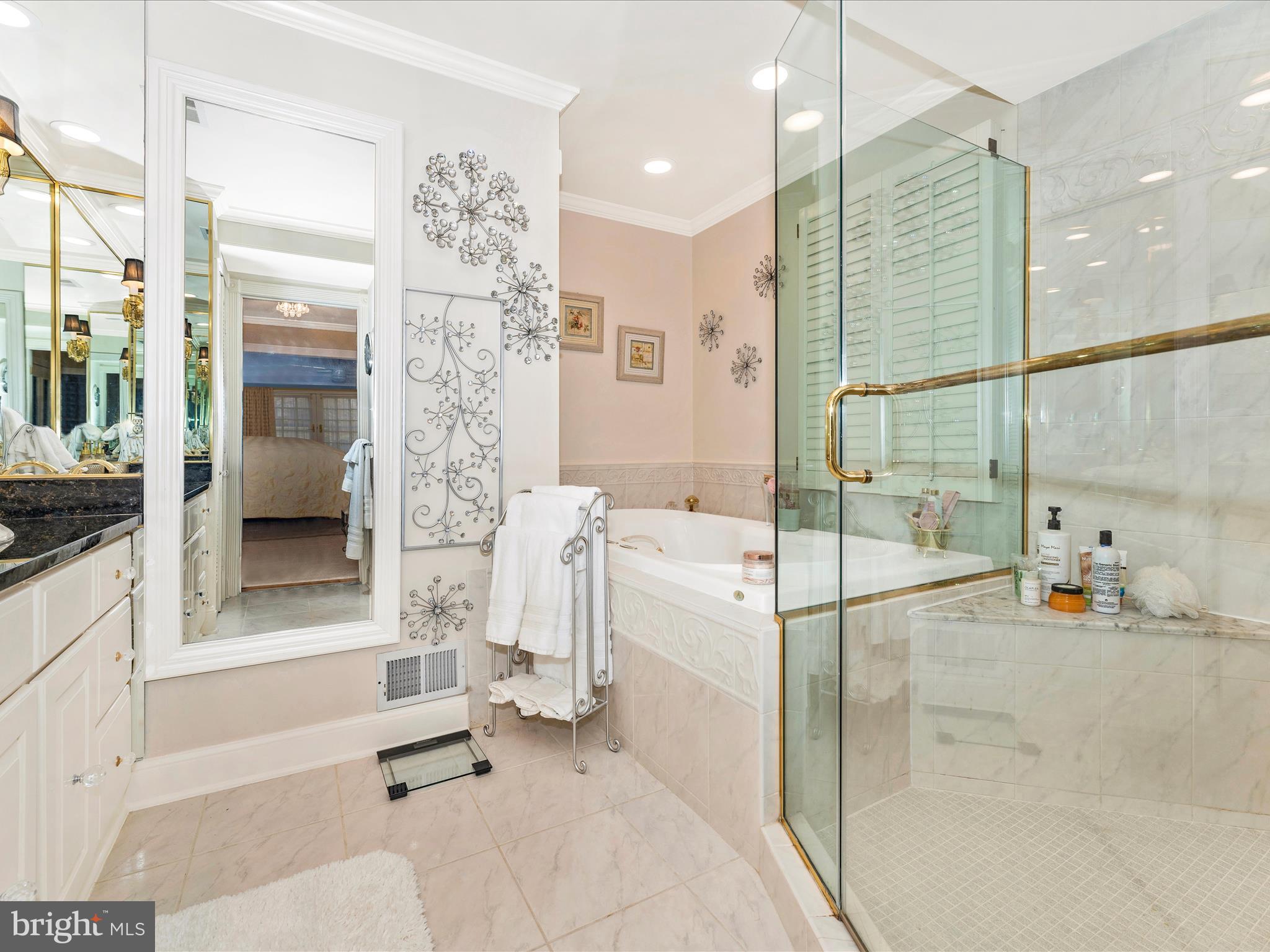 SPRING VALLEY - Residential