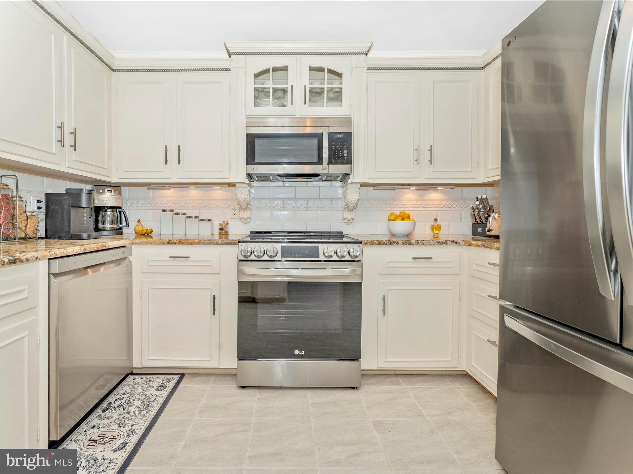 SPRING VALLEY - Residential