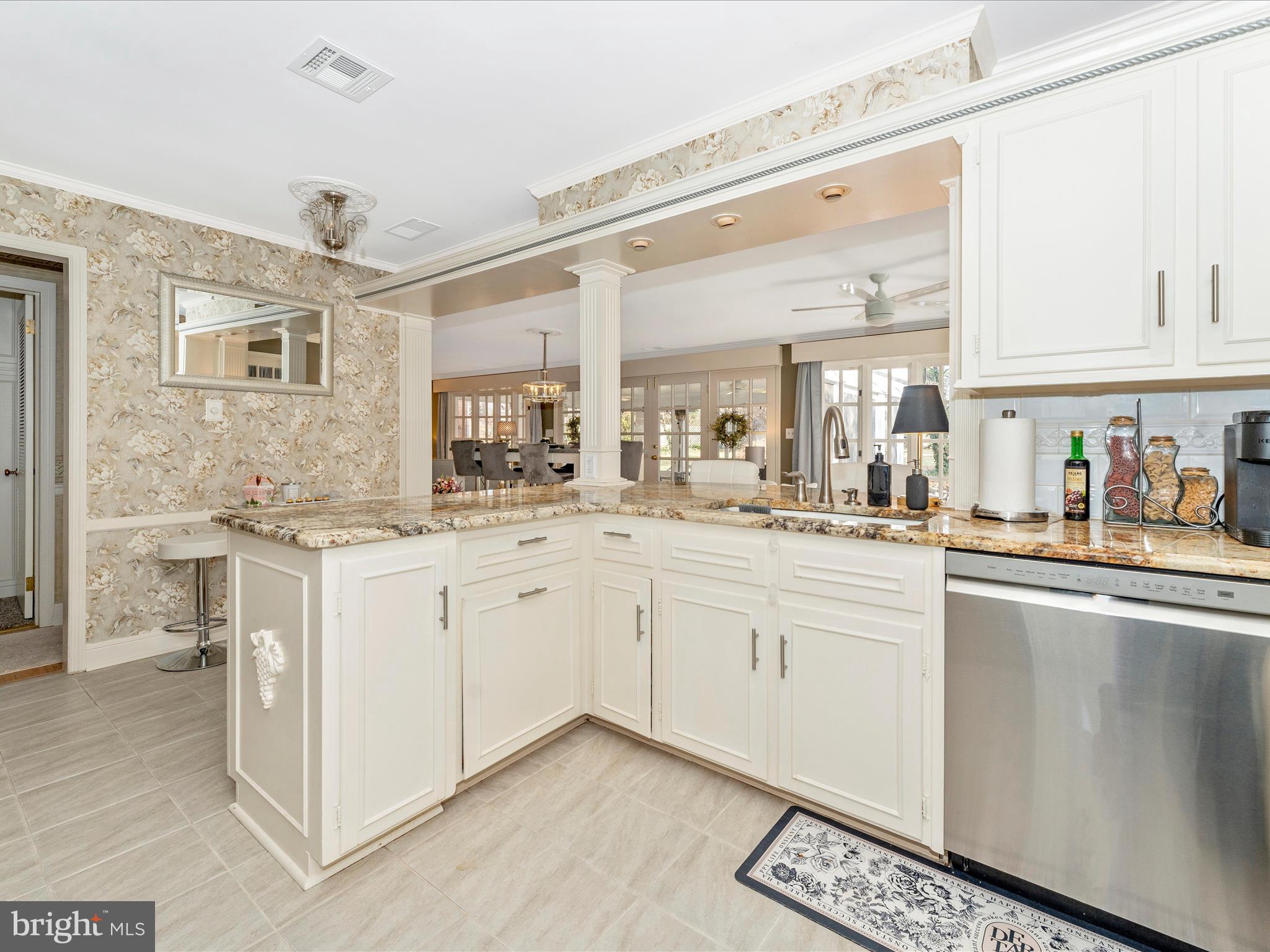 SPRING VALLEY - Residential