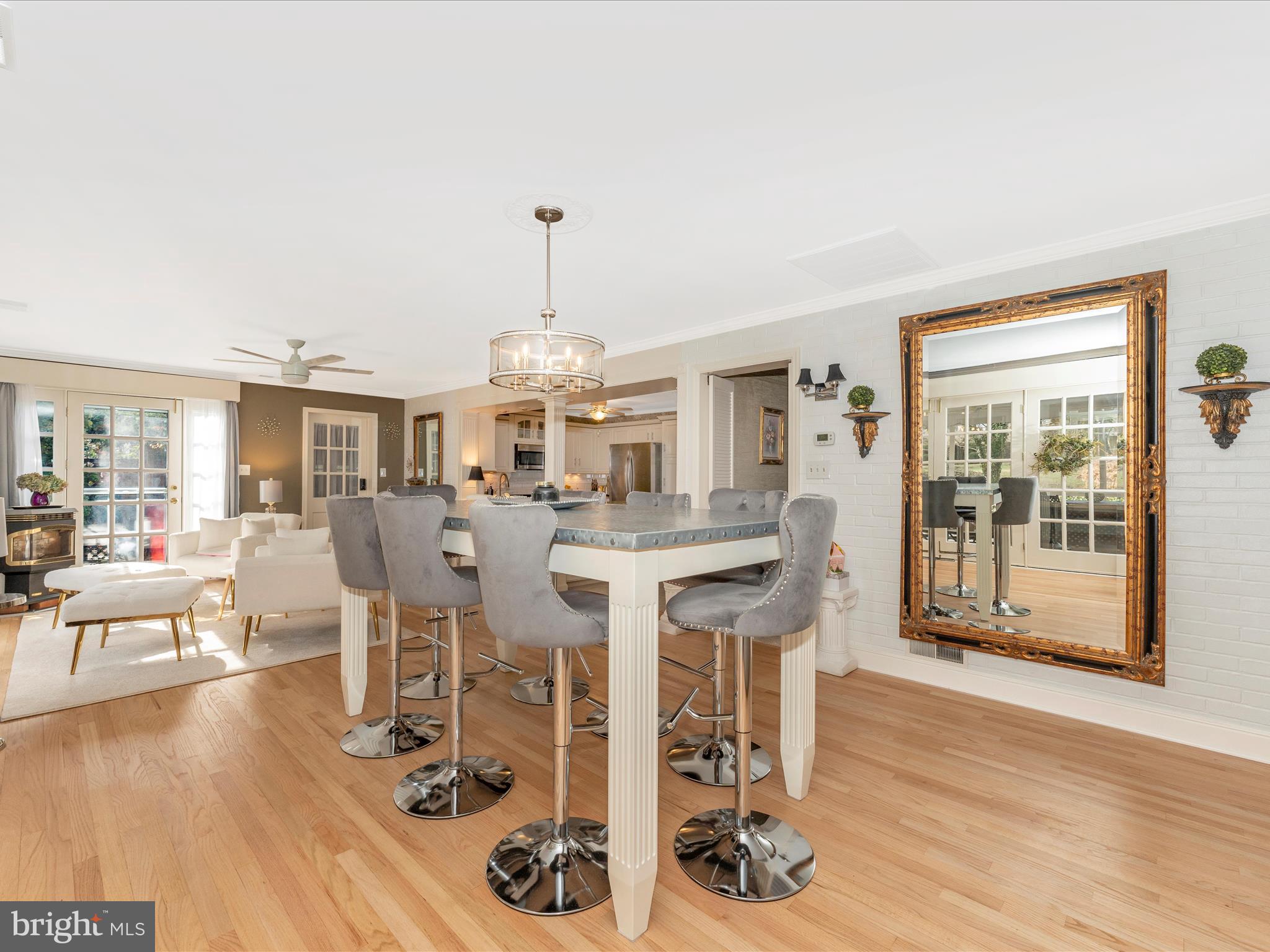 SPRING VALLEY - Residential