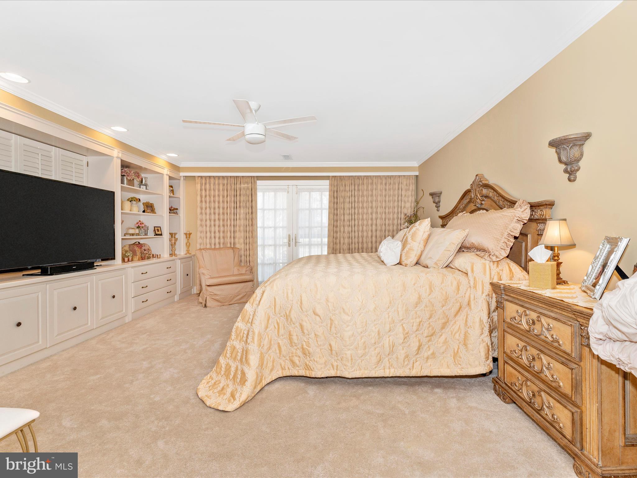 SPRING VALLEY - Residential