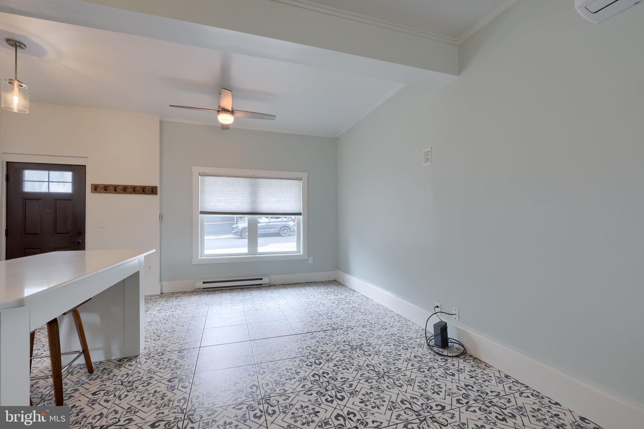 SOUTH WEST LANCASTER - Residential