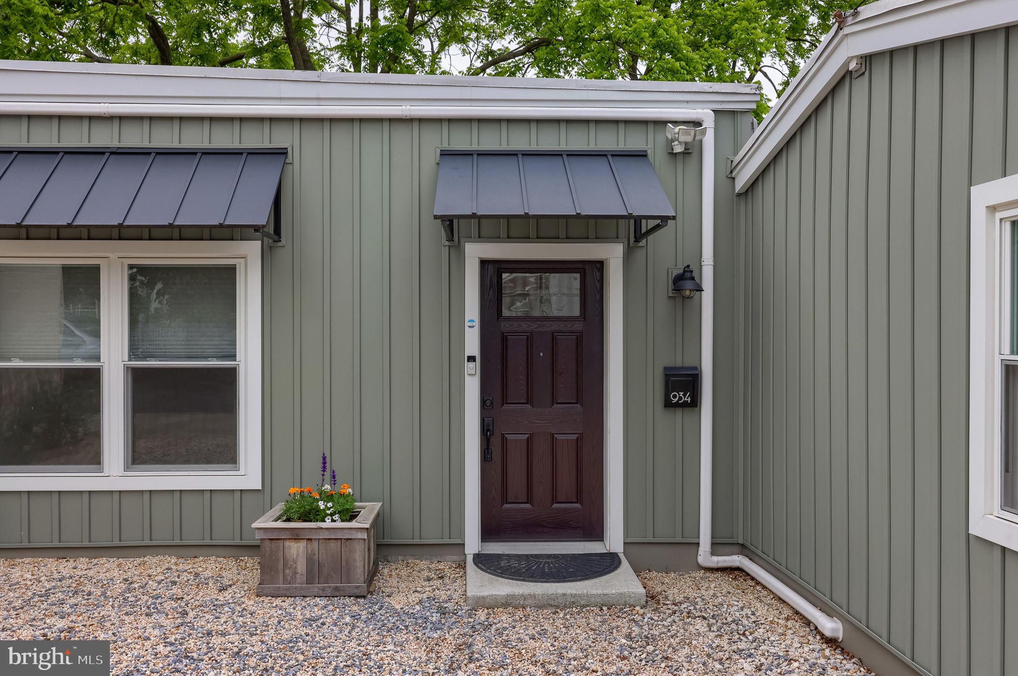 SOUTH WEST LANCASTER - Residential