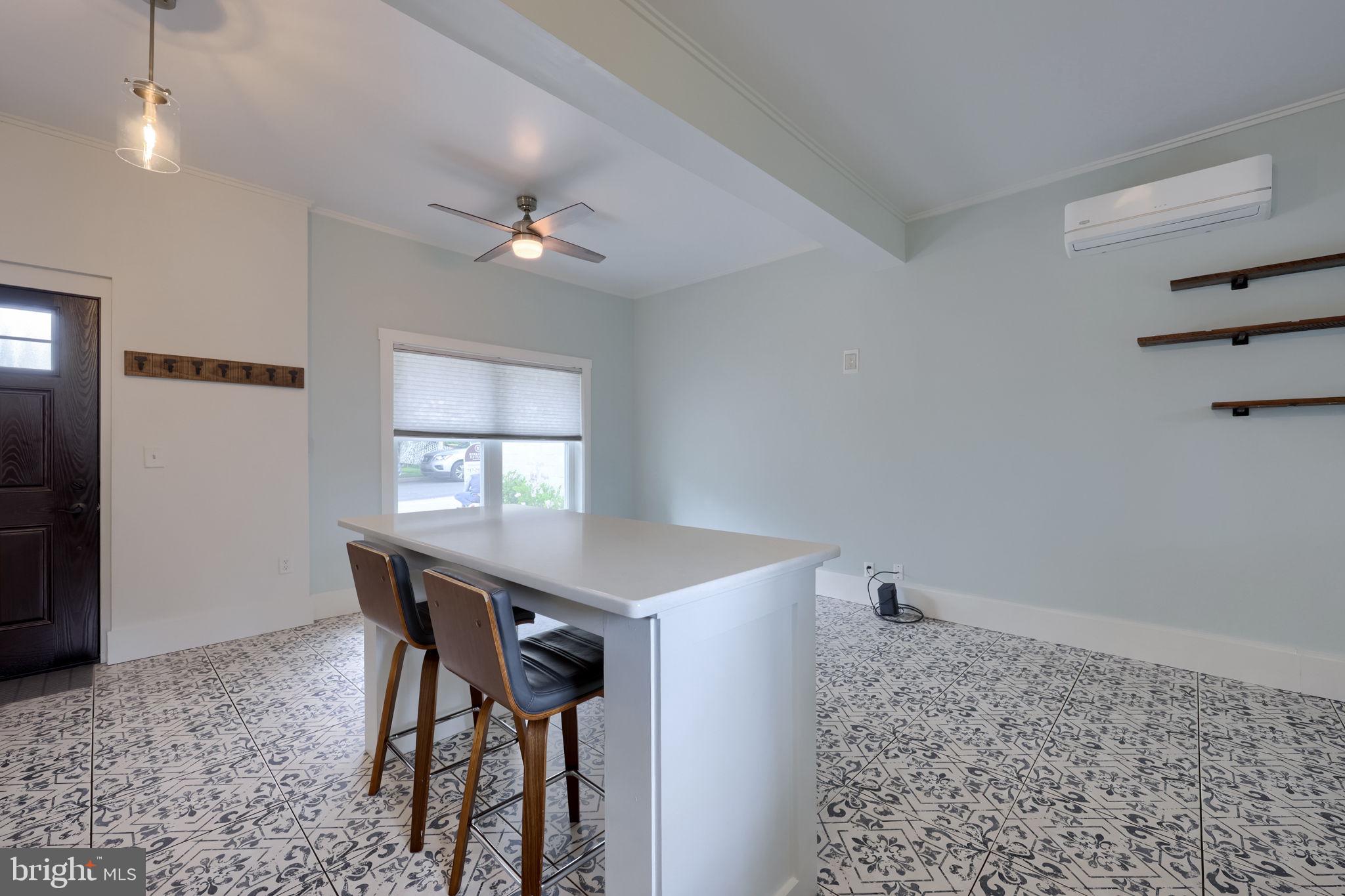 SOUTH WEST LANCASTER - Residential