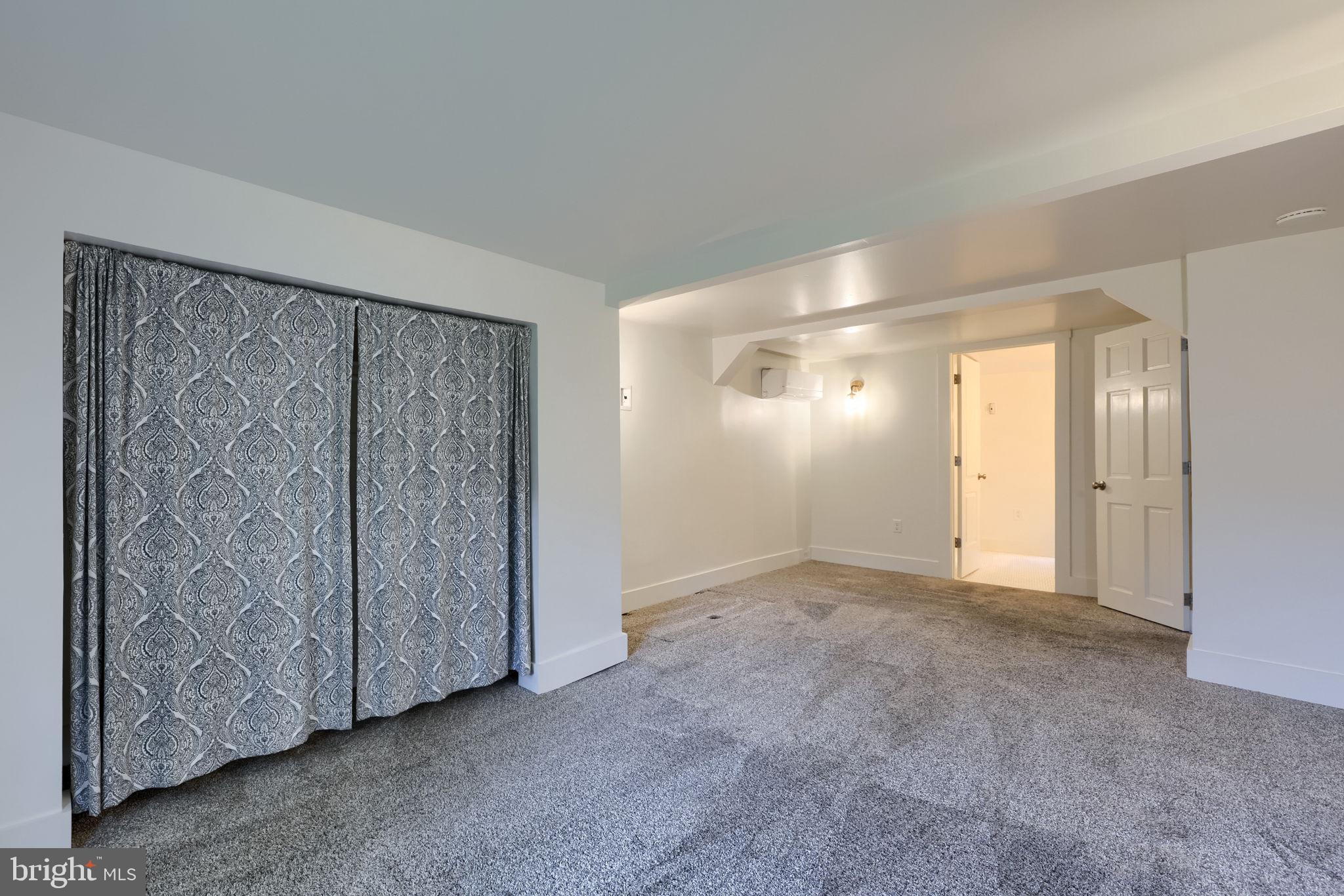SOUTH WEST LANCASTER - Residential