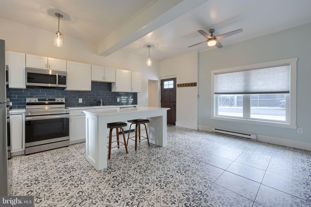 Photo of 934 W Vine Street, LANCASTER, PA 17603 (MLS # PALA2086732)