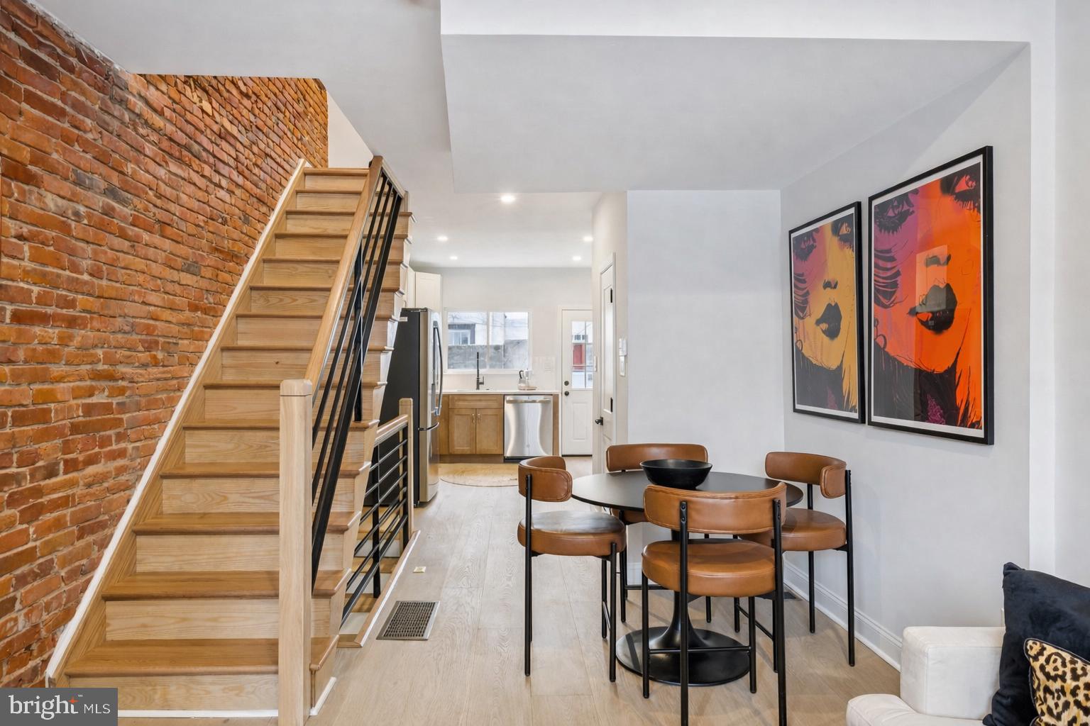 PASSYUNK SQUARE - Residential