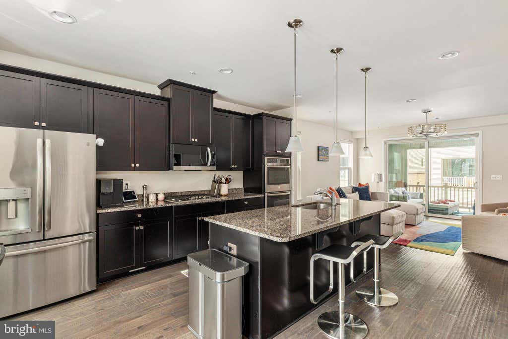 Photo of 22318 Tees Terrace, ASHBURN, VA 20148 (MLS # VALO2133066)