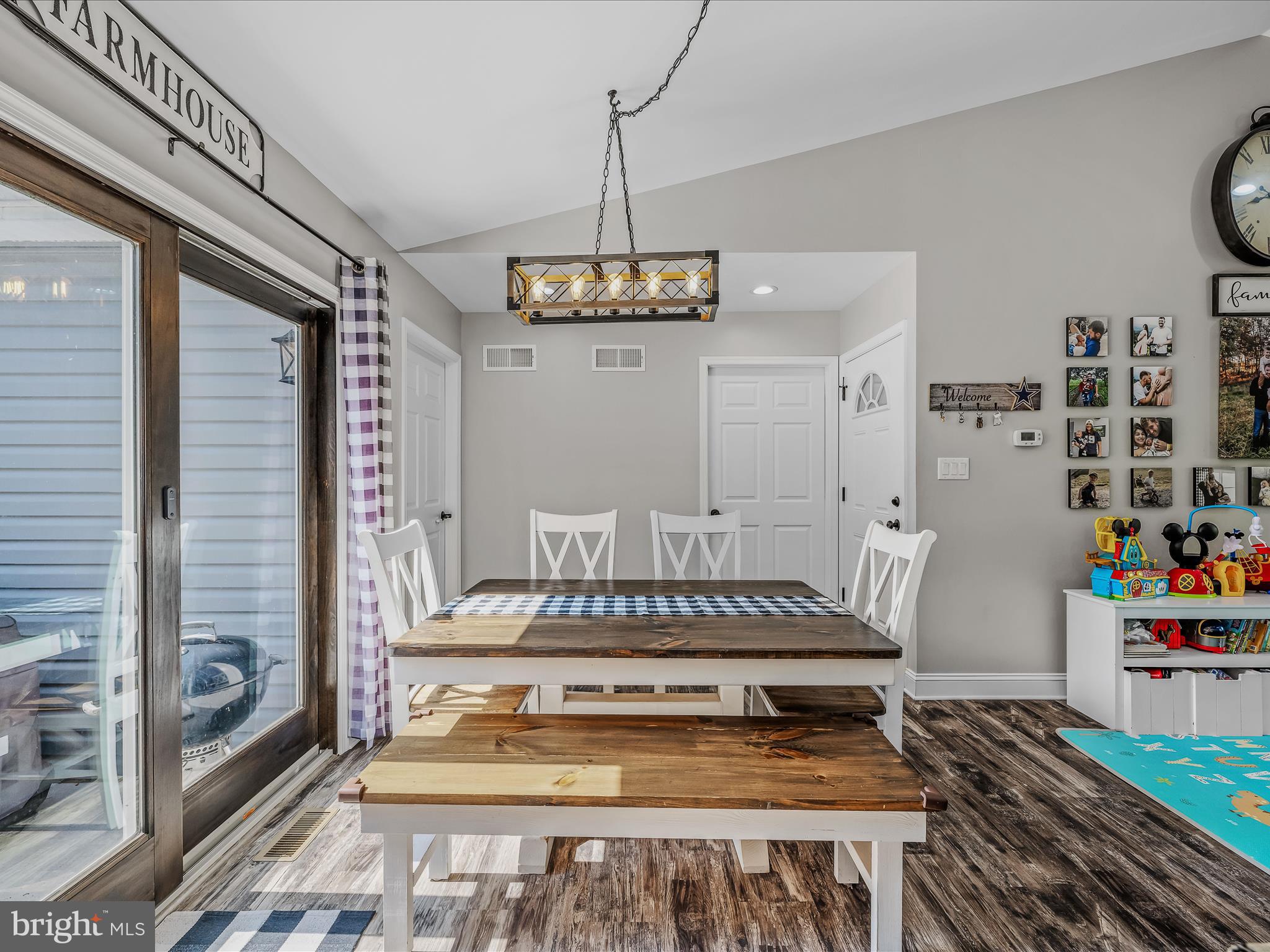 KEY ACRES - Residential