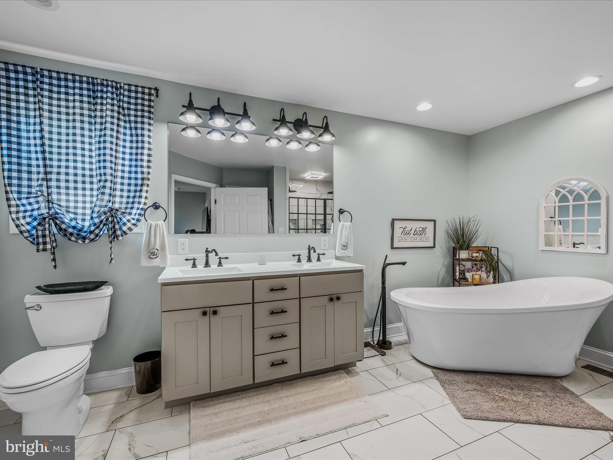 KEY ACRES - Residential