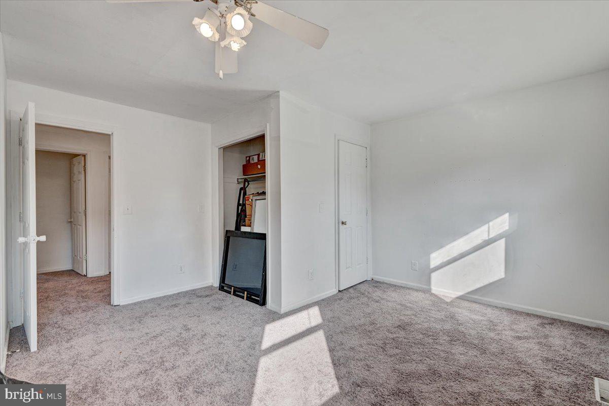 SPRING VALLEY - Residential