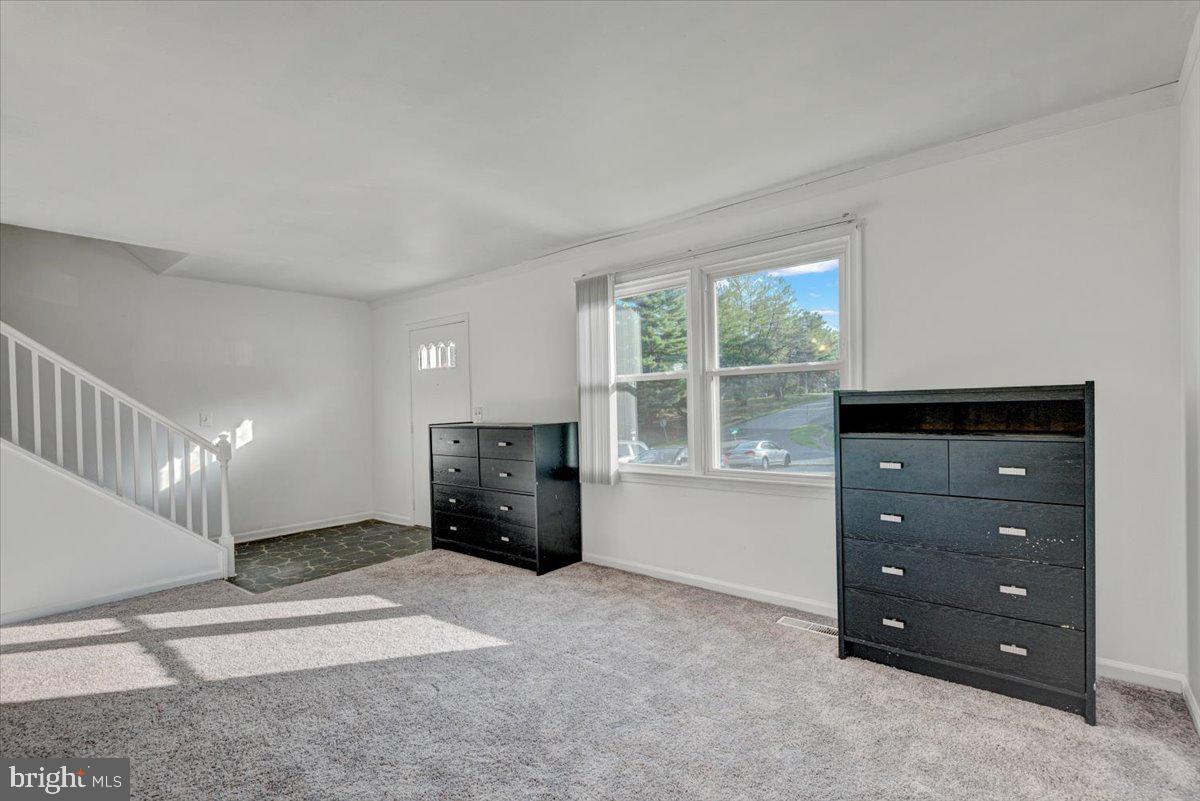 SPRING VALLEY - Residential