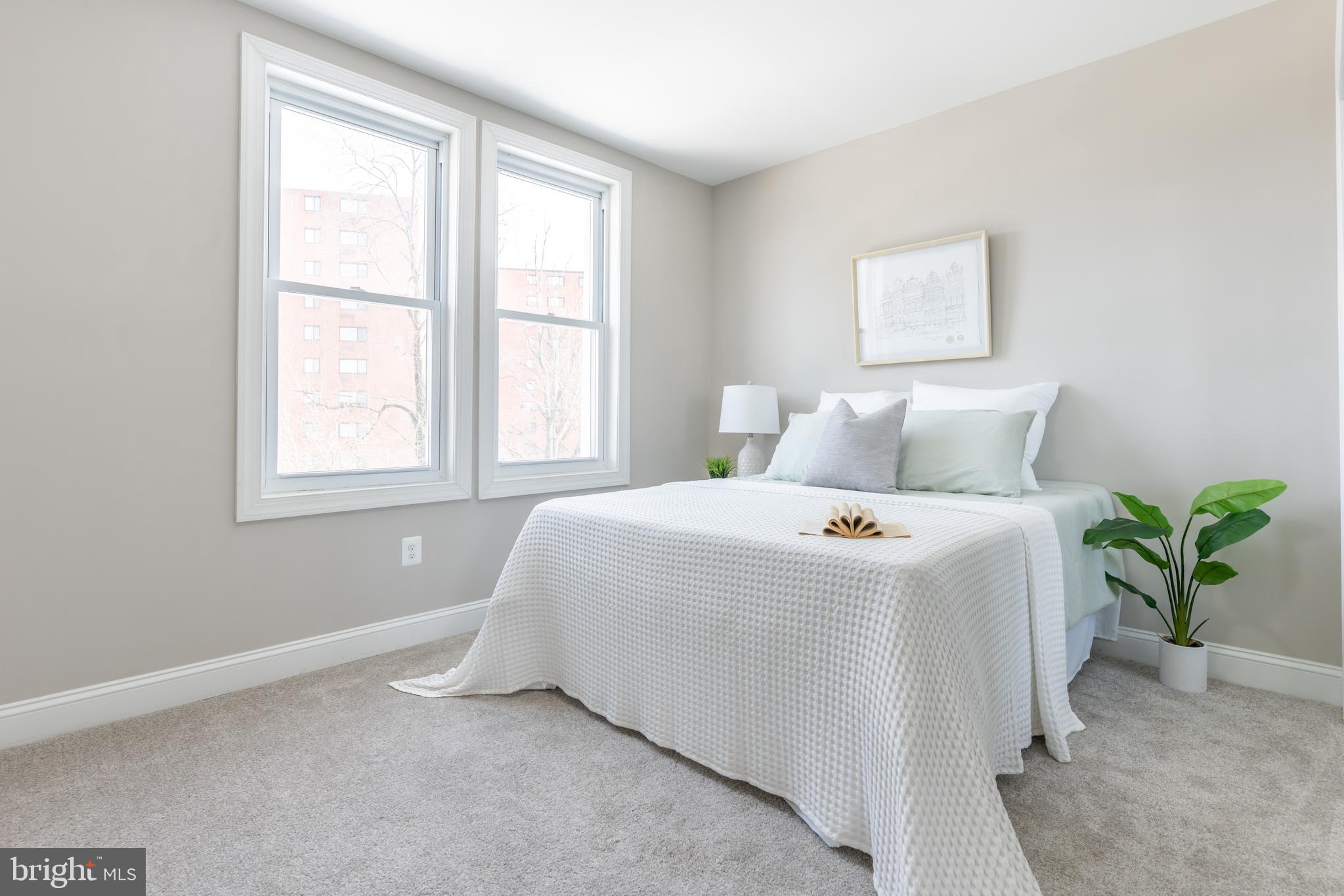 PARK CIRCLE - Residential