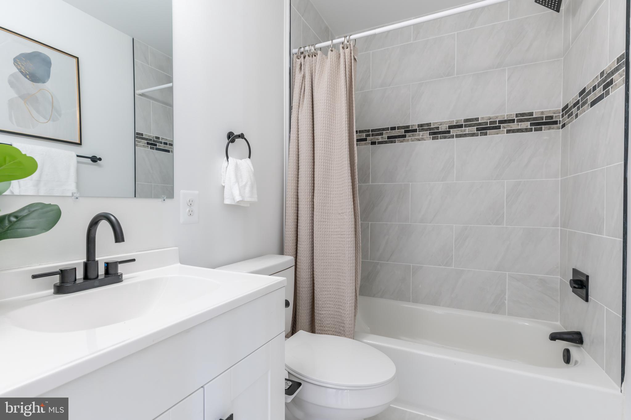 PARK CIRCLE - Residential