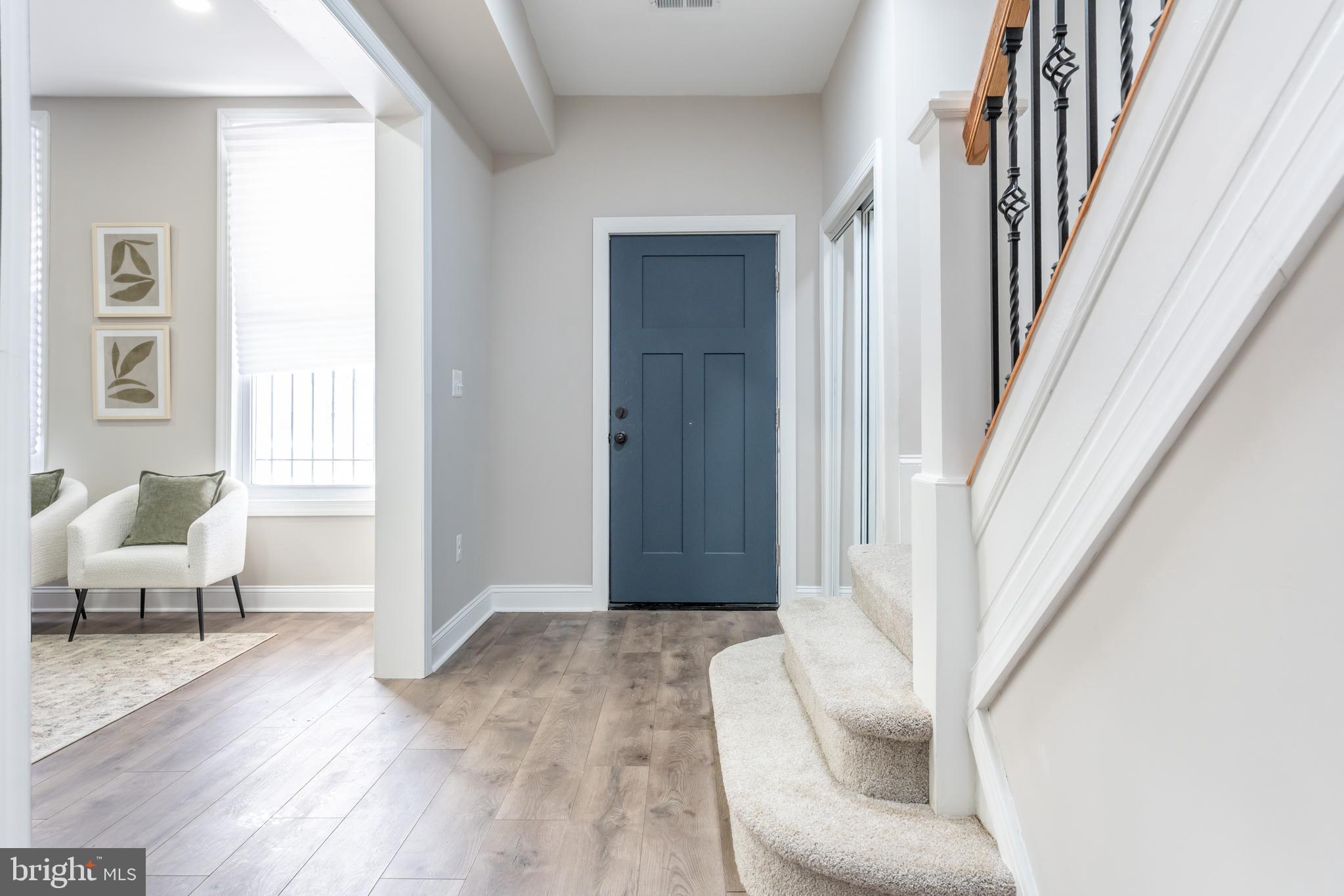 PARK CIRCLE - Residential