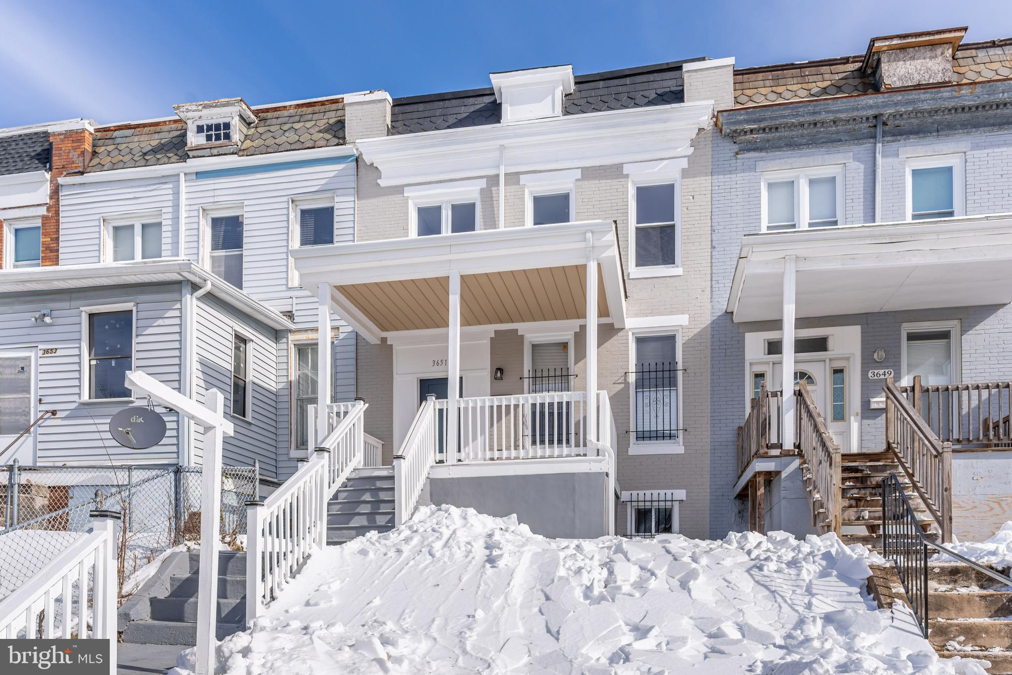 PARK CIRCLE - Residential