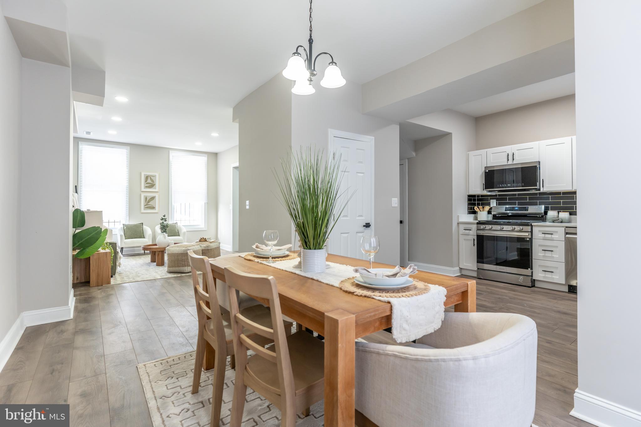 PARK CIRCLE - Residential