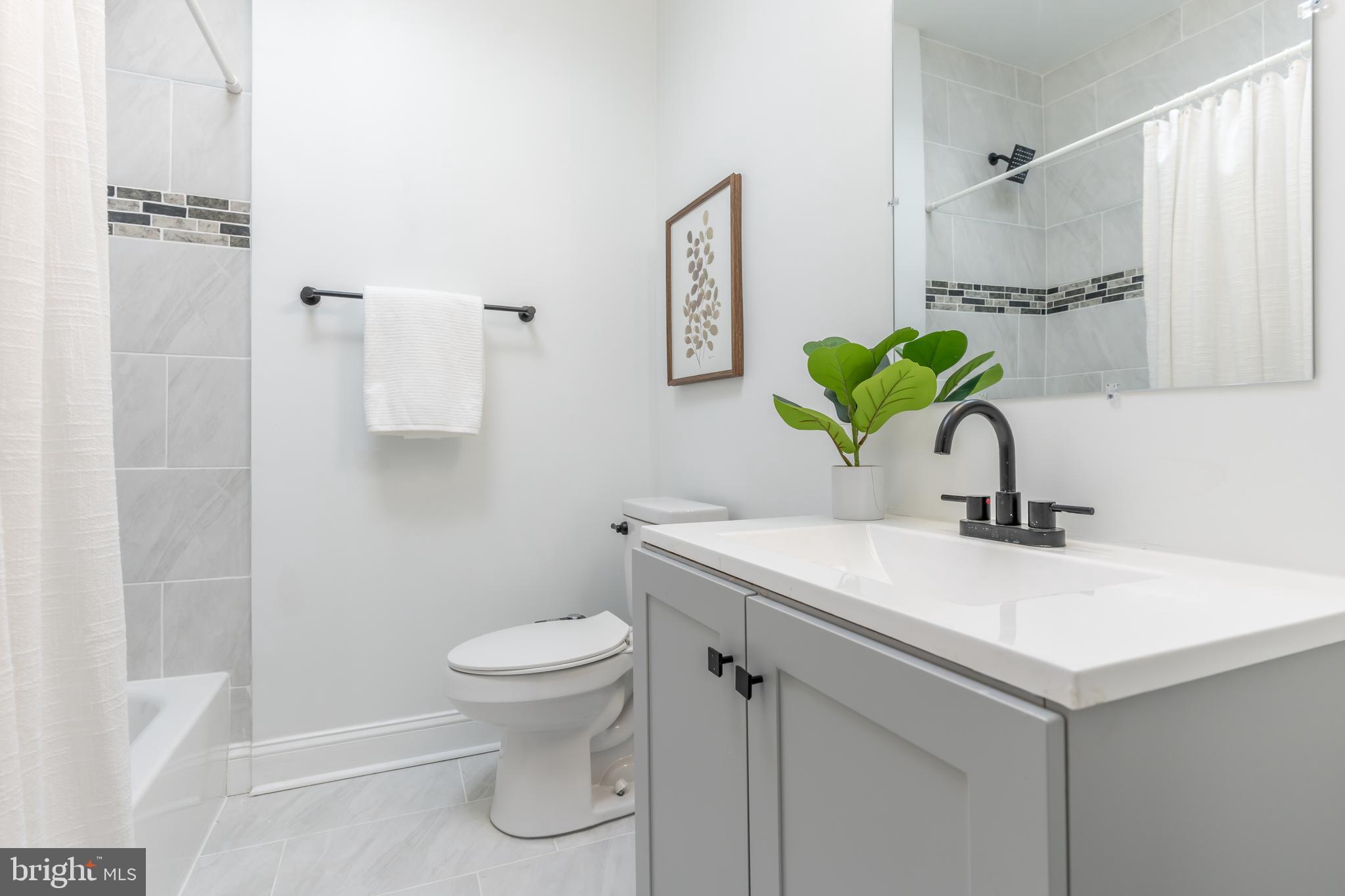 PARK CIRCLE - Residential