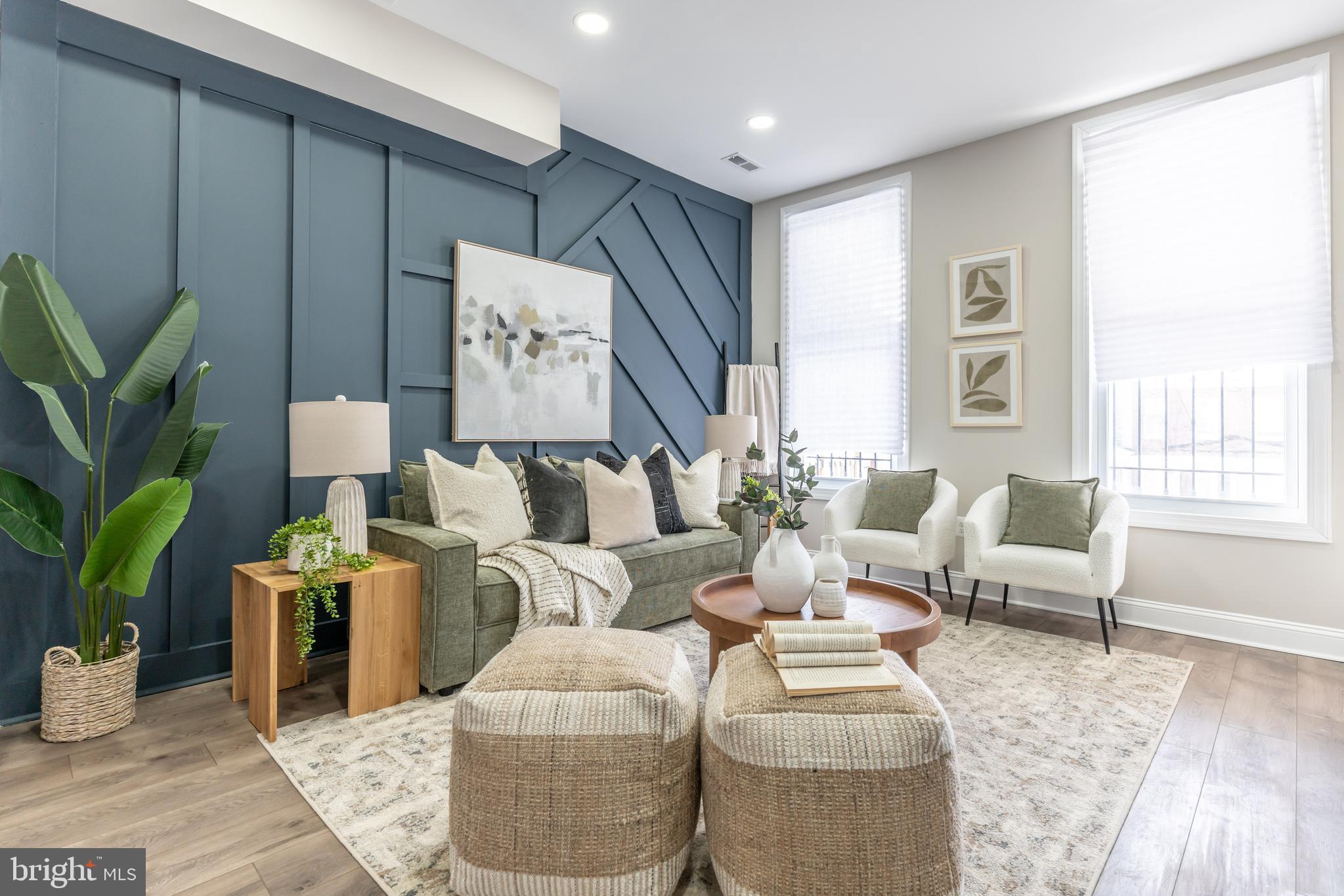 PARK CIRCLE - Residential