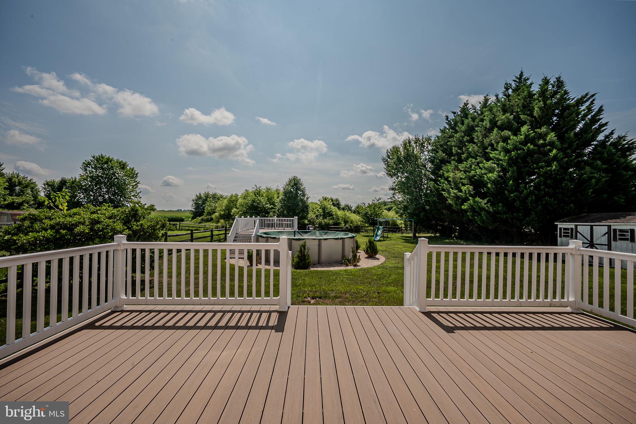 FRISBYS MEADOWS - Residential