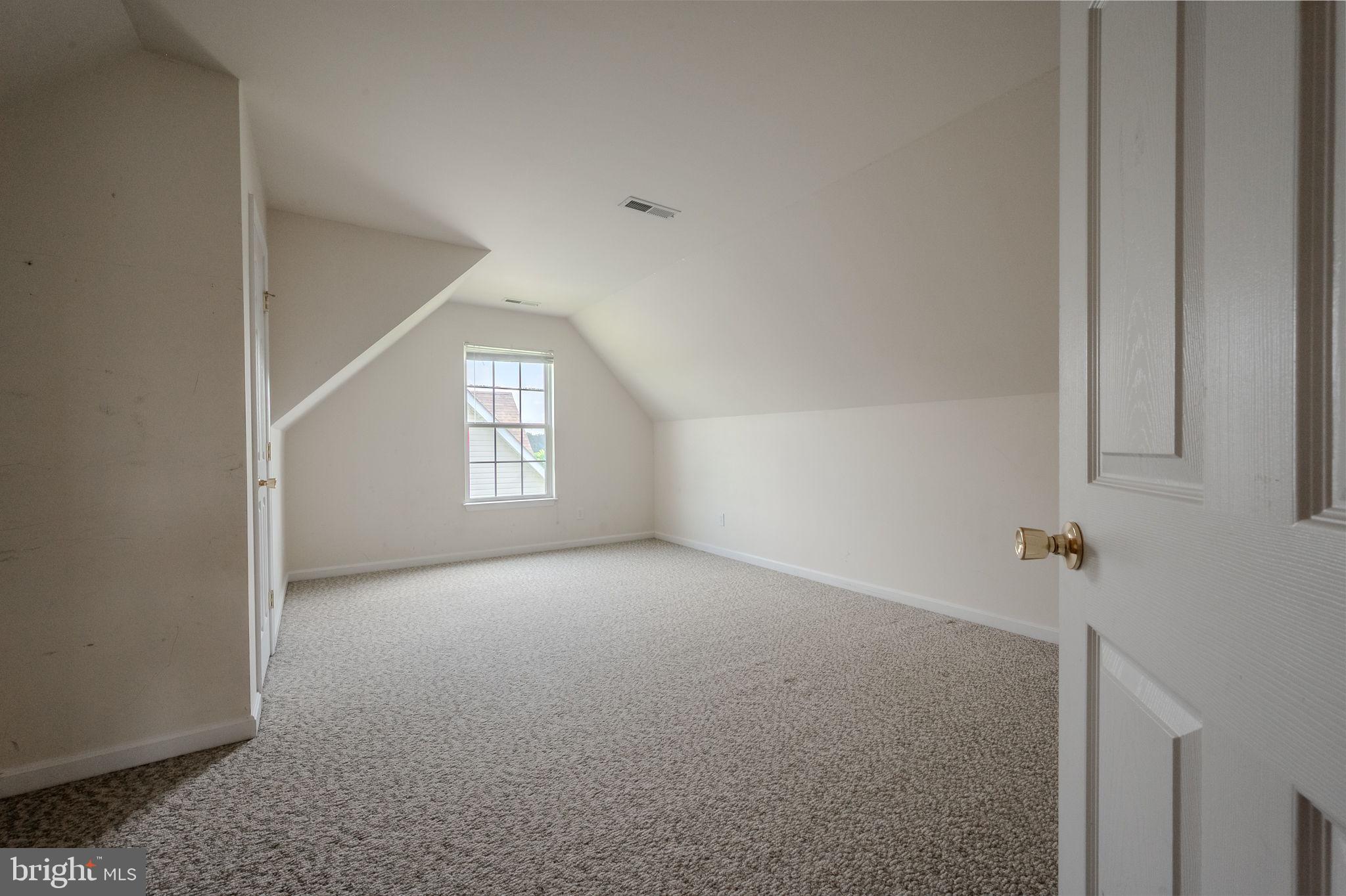 FRISBYS MEADOWS - Residential